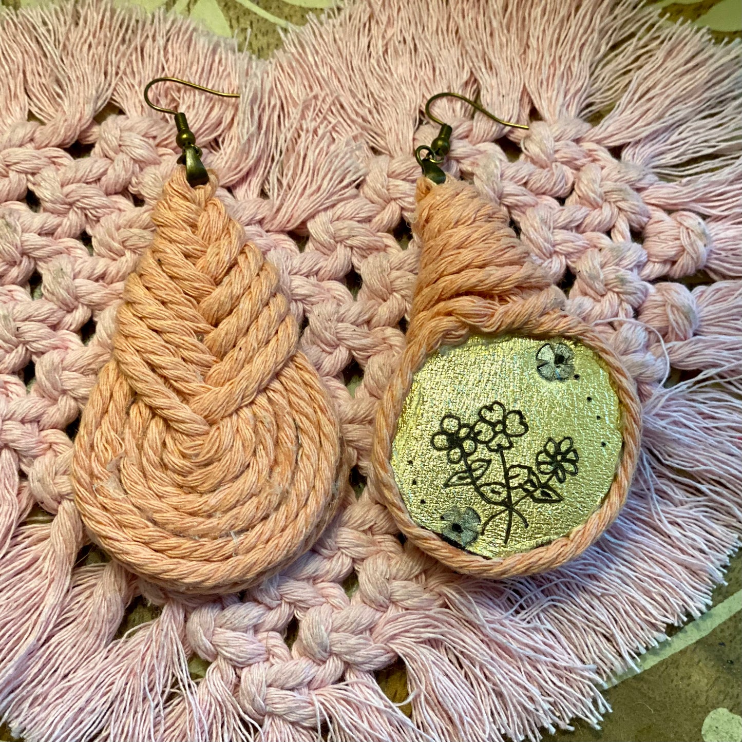 Pipa Knot Earrings