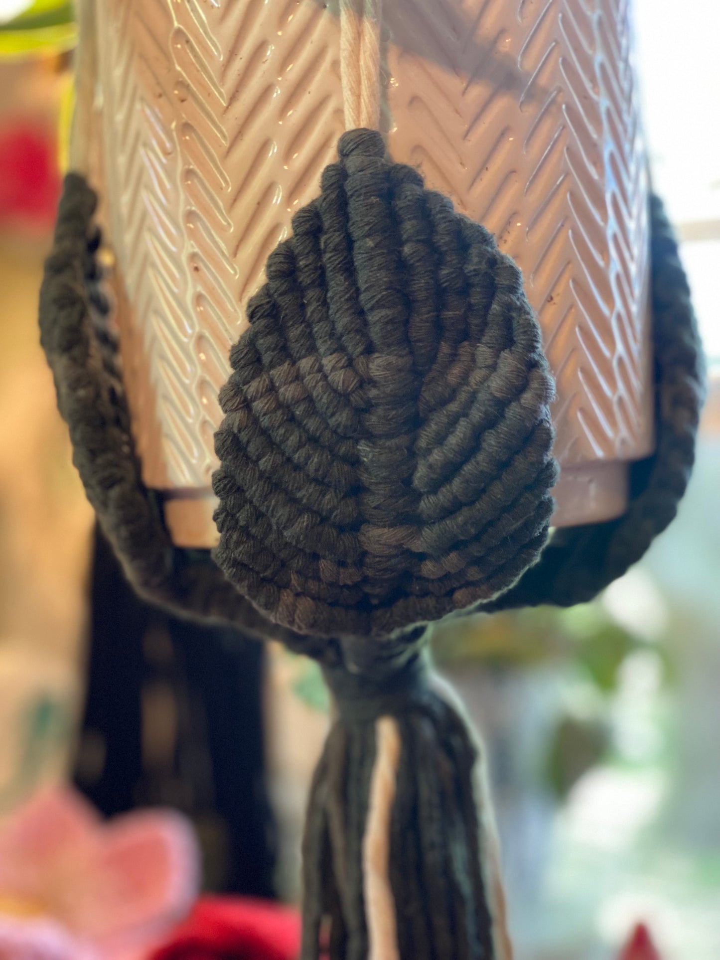 Leaf Bottom Plant Hanger