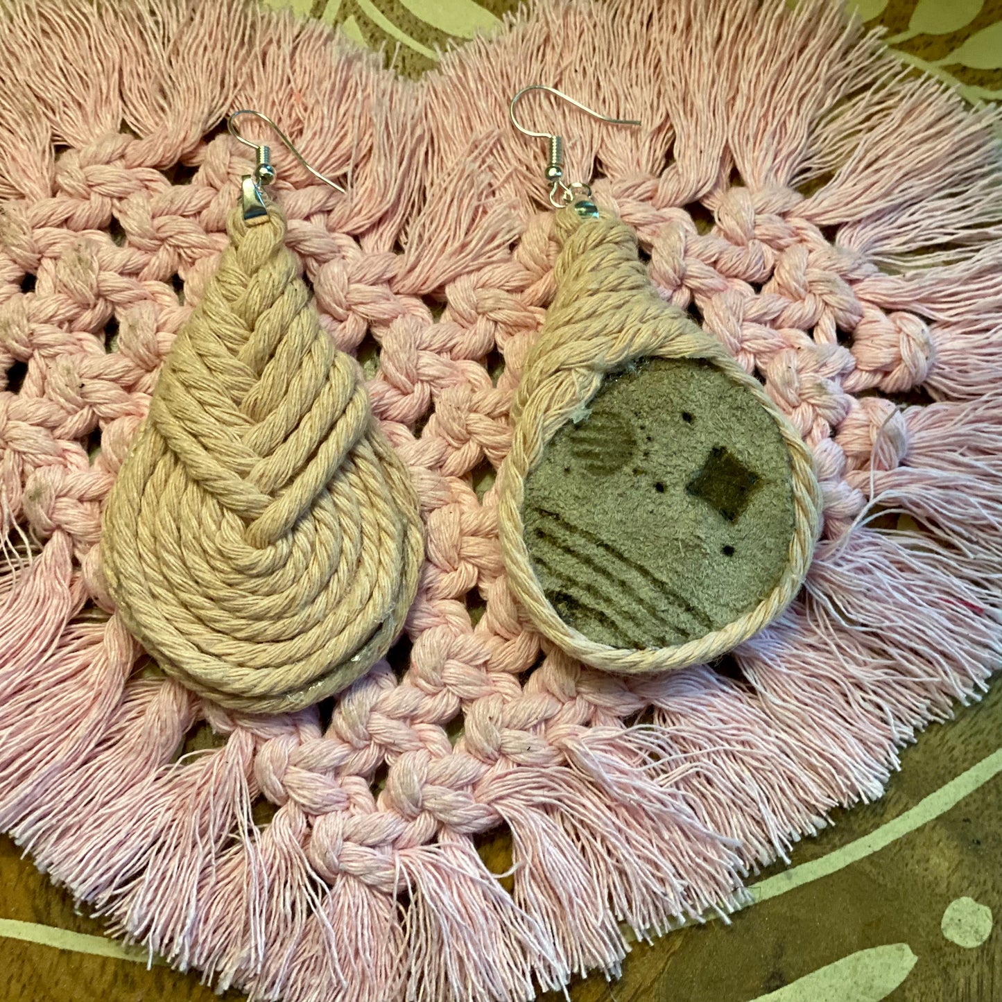 Pipa Knot Earrings