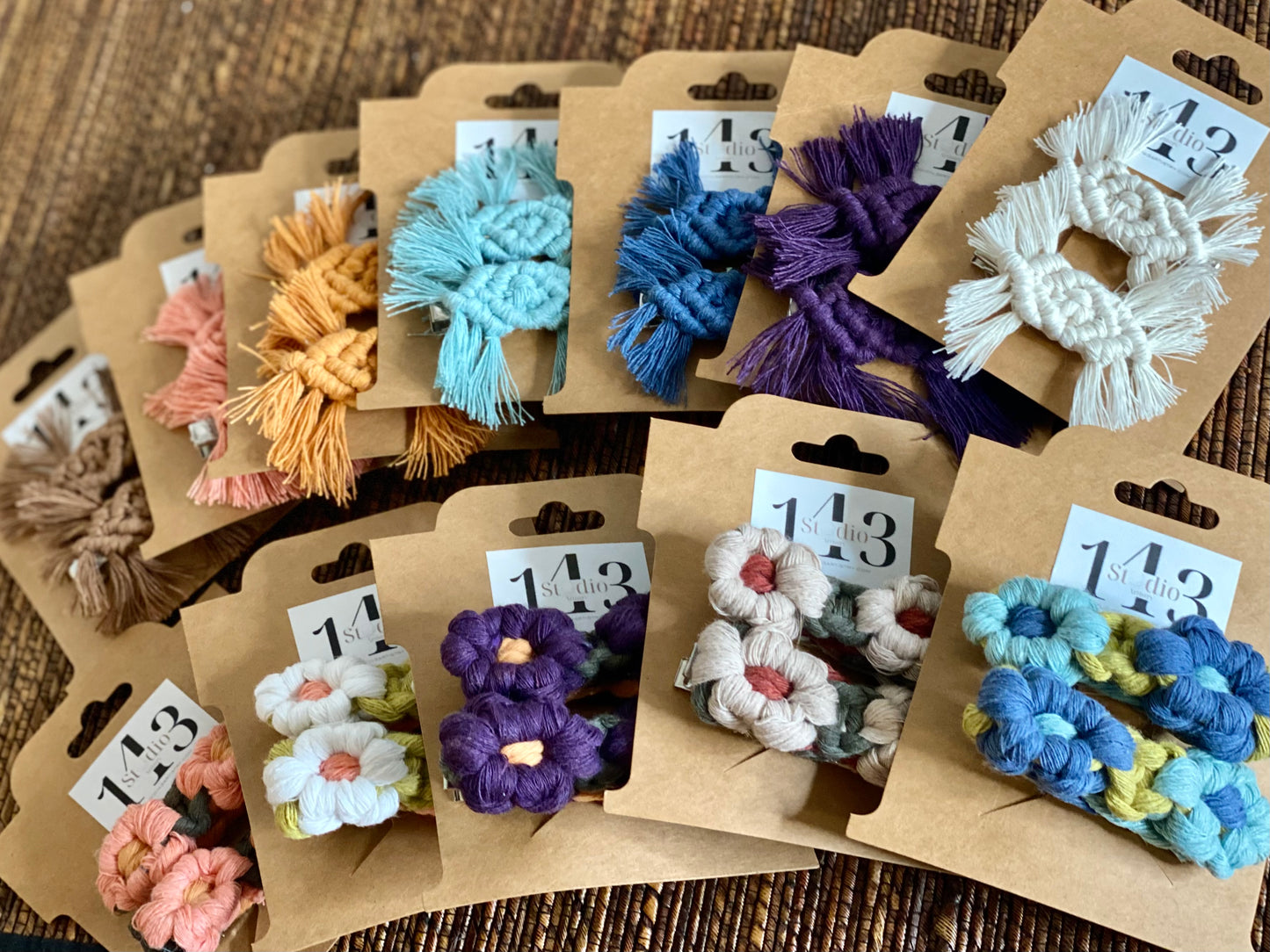 Daisy Hair Pins
