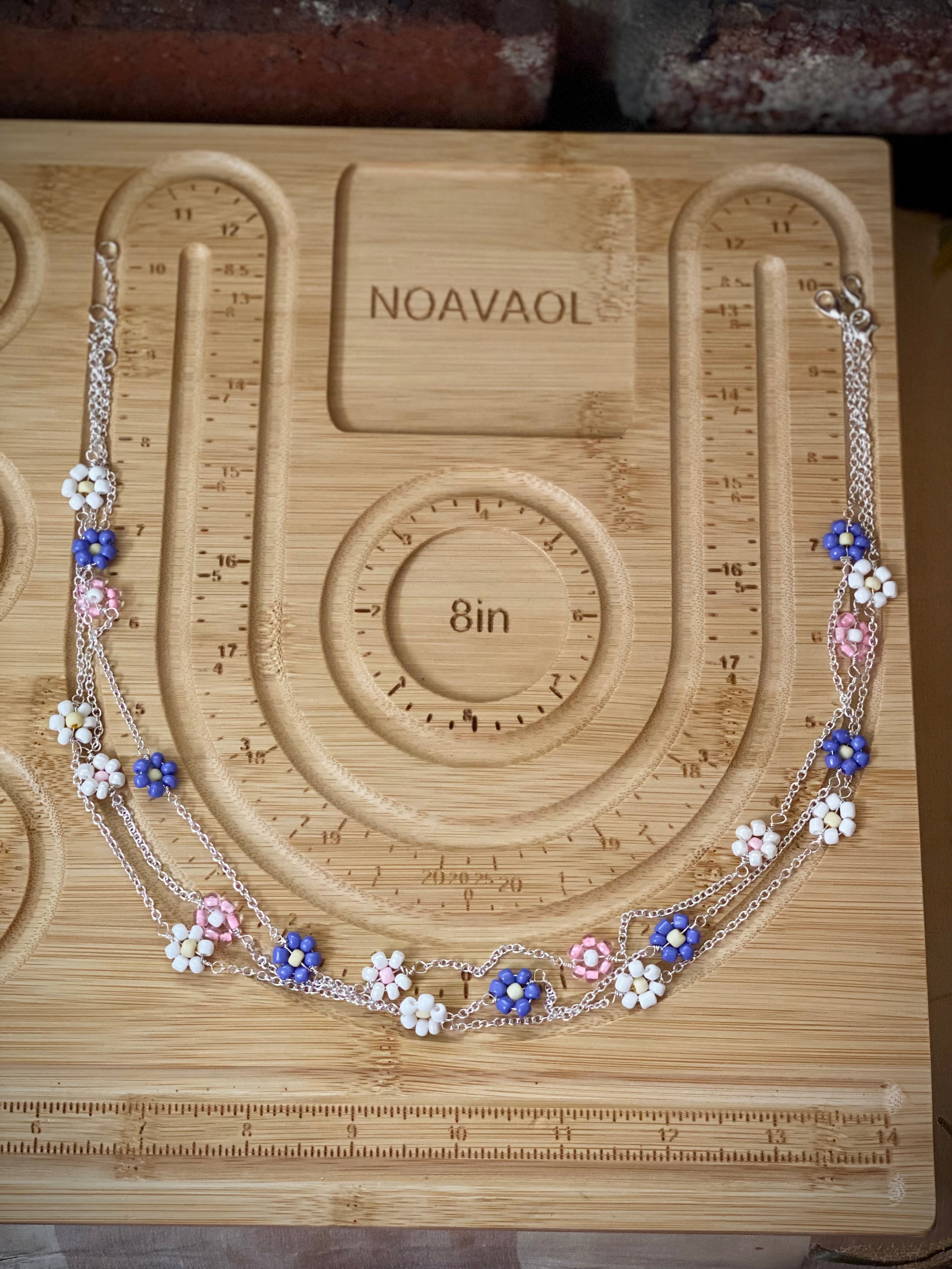 Daisy Necklace – Studio 143 Artistry