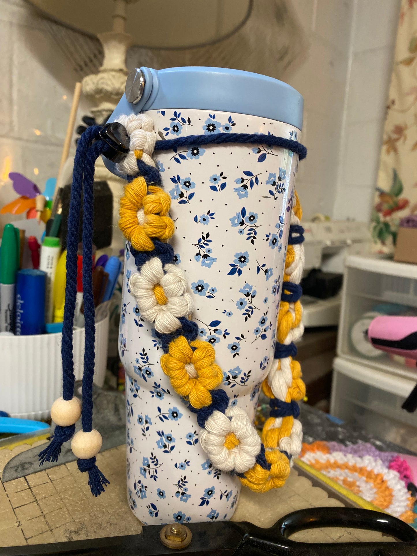 Daisy Drink Strap